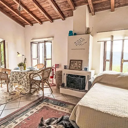 Hébergement de vacances Casetta Pantasina By Interhome
